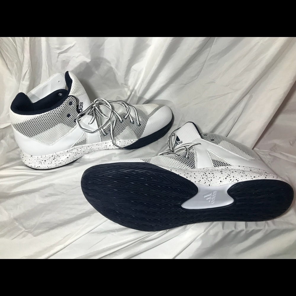ADIDAS CRAZY BOUNCE Basketball Shoe - Picture 5 of 9